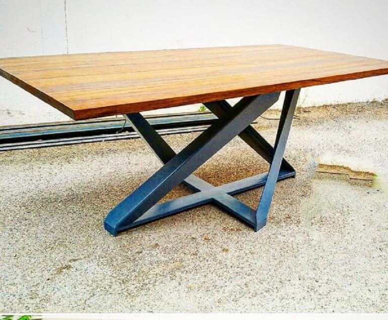 Réalisez des tables originales par un ferronnier Nice !