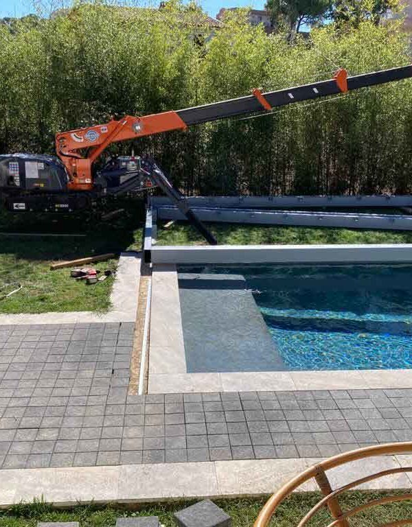 Pose d’une terrasse mobile de piscine