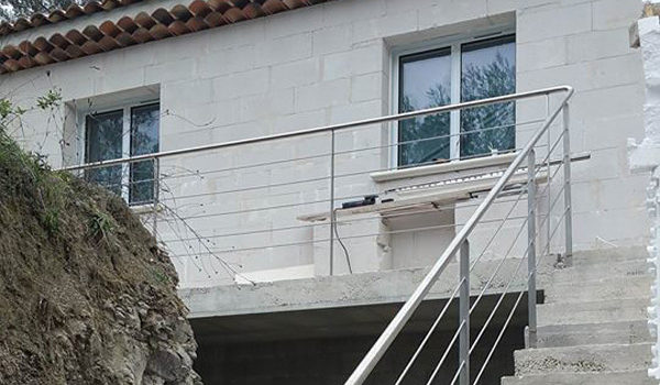 Un garde-corps à cables